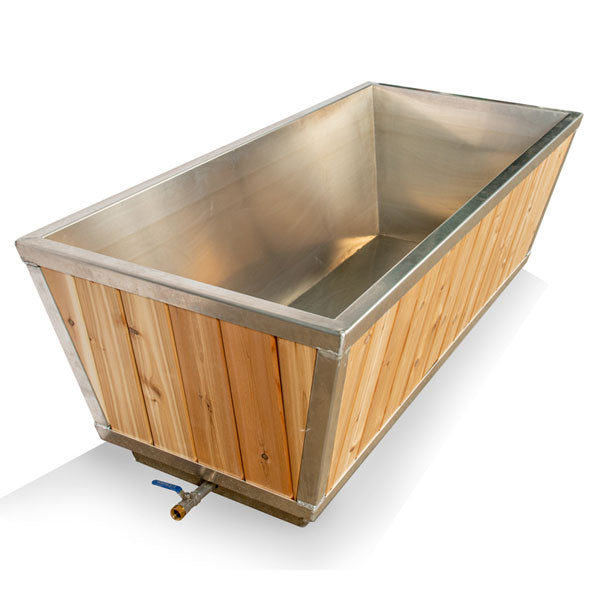 The Glacier Plunge Tub