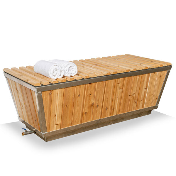 The Glacier Plunge Tub
